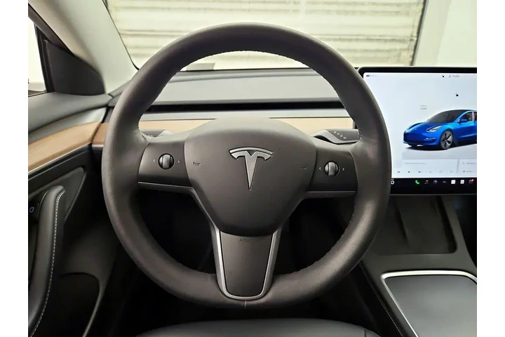 $31998 : Tesla Model 3 2023 AWD Long image 10