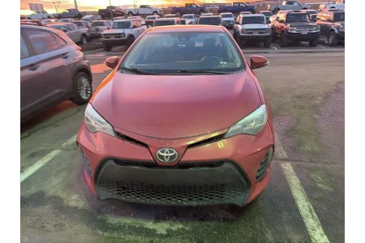 $13798 : Toyota Corolla 2017 SE 4dr S image 2