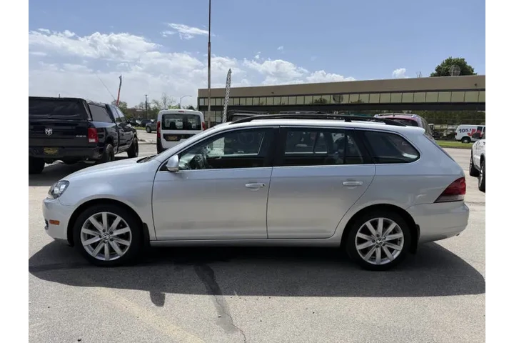 $8700 : 2014 Jetta SportWagen TDI image 4