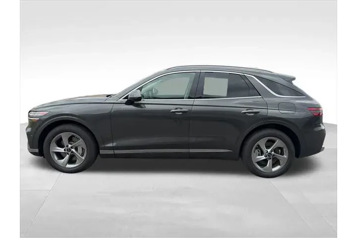 $60 : Genesis GV70 2026 AWD 2.5T A image 10