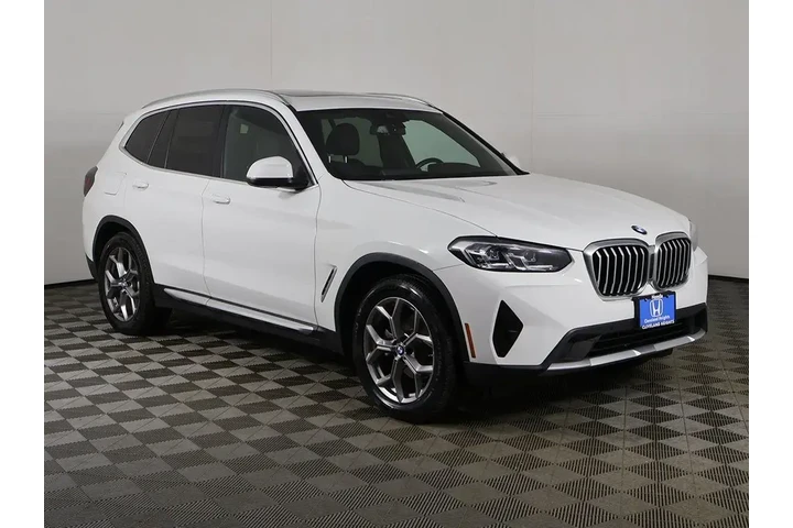 $31293 : BMW X3 2023 AWD xDrive30i 4d image 2
