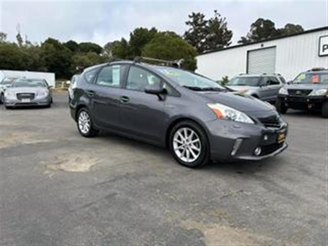 $10999 : 2013 TOYOTA PRIUS V image 3