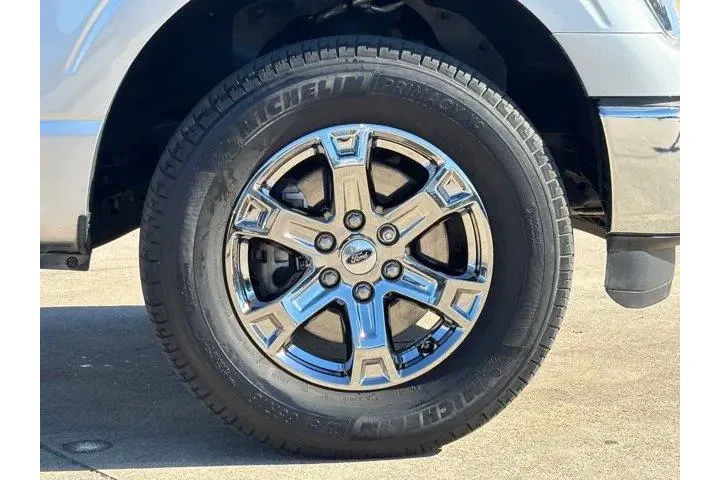 $38495 : Ford F-150 2023 4x4 XLT 4dr image 10