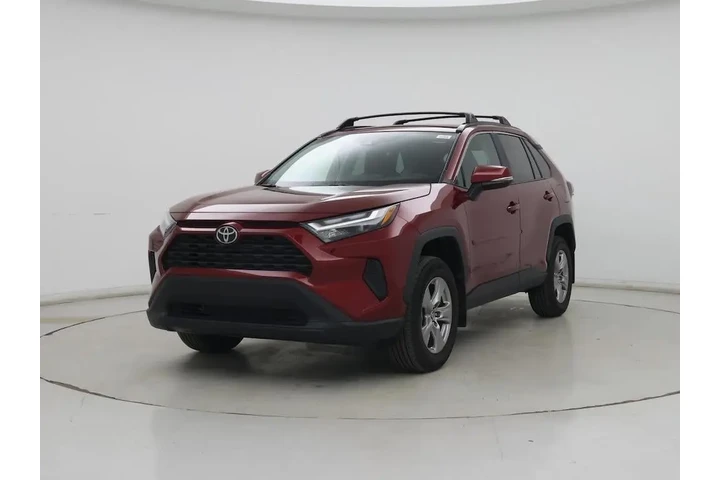 $35998 : Toyota RAV4 2024 AWD XLE 4dr image 4