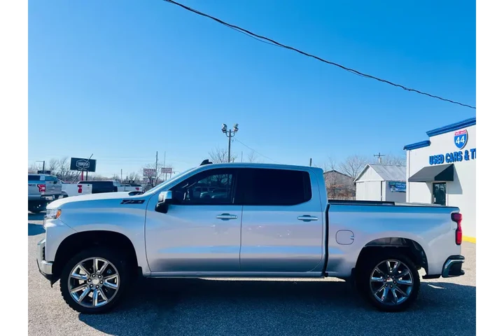 $29995 : 2021 Silverado 1500 LT Crew C image 4