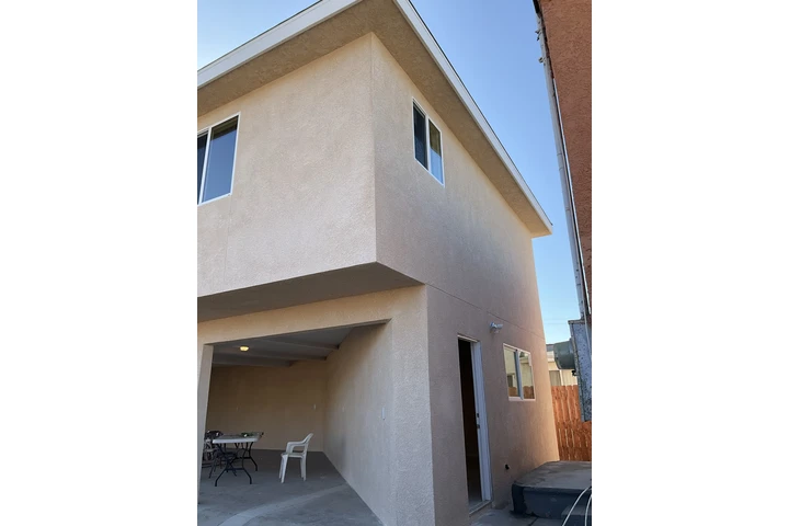 $1550 : Newly Built Sudio Apartment image 7