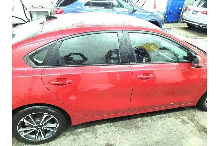 $17998 : Kia Forte 2024 LXS 4dr Sedan image 4