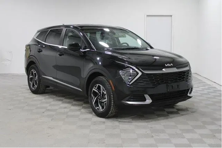 $24975 : Kia Sportage 2024 AWD LX 4dr image 1