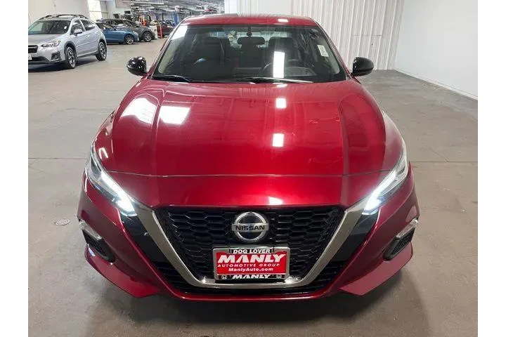 $17862 : Nissan Altima 2019 2.5 SR 4d image 8