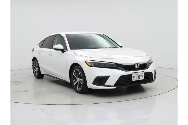 $24998 : Honda Civic 2024 LX 4dr Hatc image 1