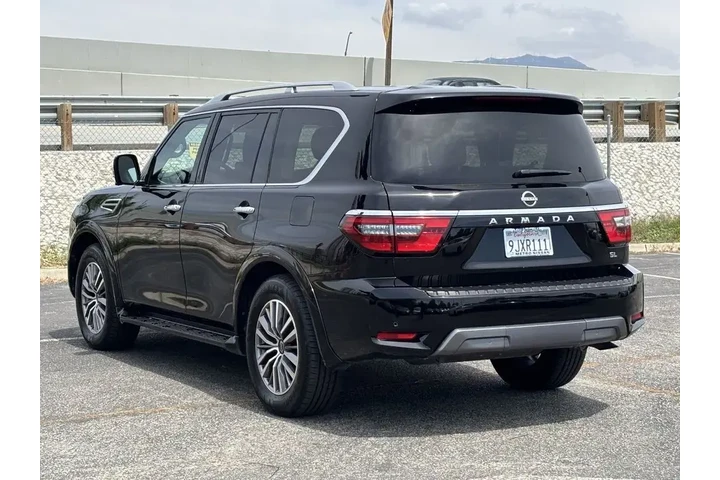 $32999 : Nissan Armada 2024 4x2 SL 4d image 5