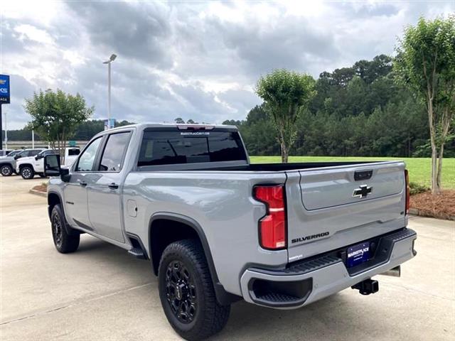 2024 Silverado 2500HD LT Crew image 8