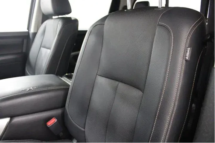 $27951 : Nissan Titan XD 2018 4x4 SL image 6