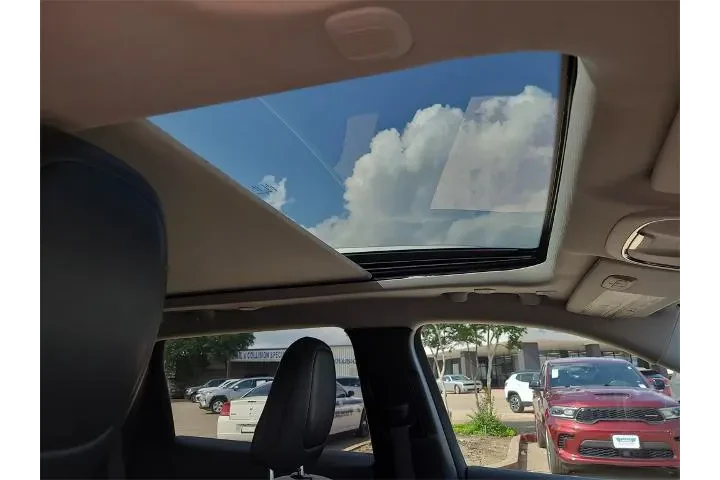 $18951 : Jeep Cherokee 2019 4x4 Limit image 7