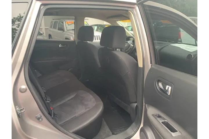 $7499 : 2015 Rogue Select S image 7