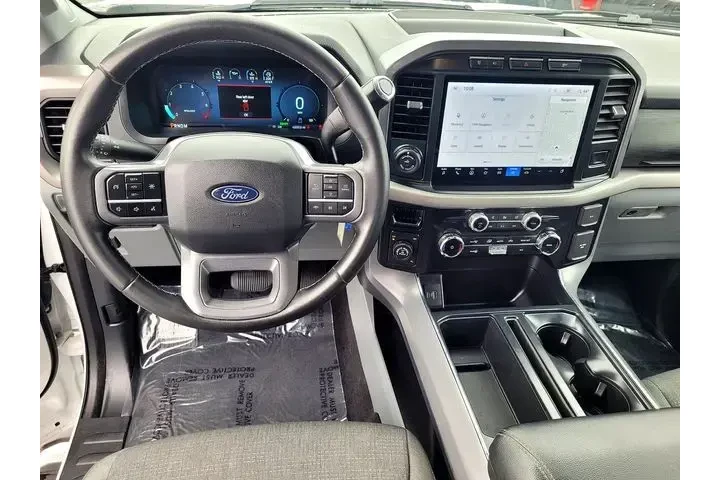 $38888 : Ford F-150 2024 4x4 XLT 4dr image 9