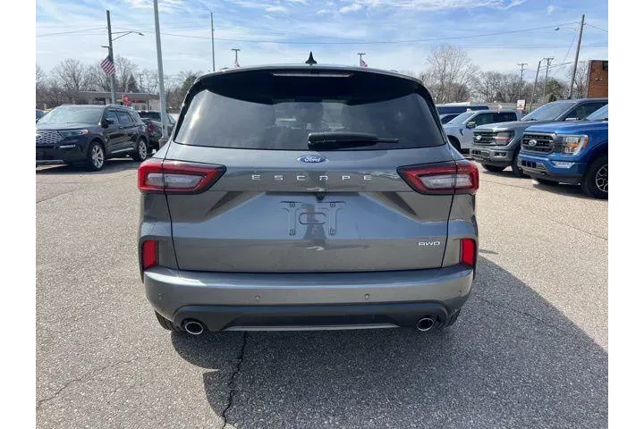 $23995 : Ford Escape 2024 AWD ST-Line image 5