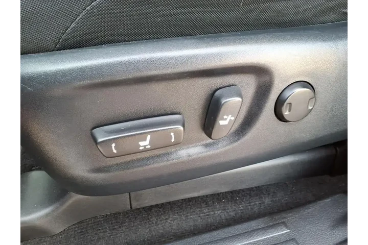 $27968 : Toyota 4Runner 2019 4x4 SR5 image 10