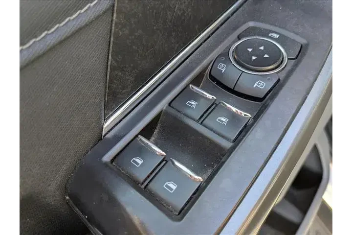 $31667 : Ford F-150 2021 4x4 XLT 4dr image 10