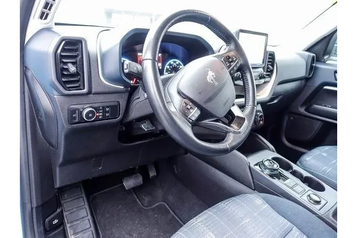 $25630 : Ford Bronco Sport 2023 AWD H image 2