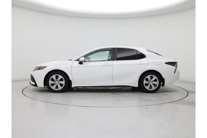 $27998 : Toyota Camry 2023 SE 4dr Sed image 3