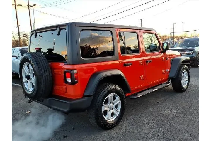 $18999 : Jeep Wrangler Unlimited 2020 image 6