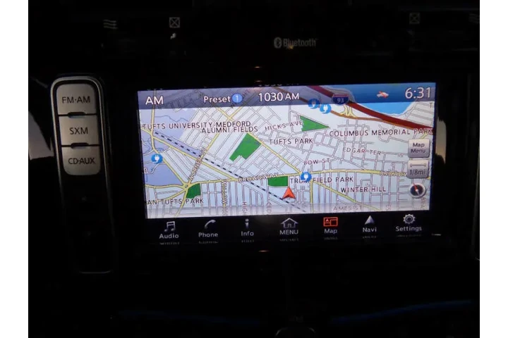 $9950 : 2017 LEAF SL image 9