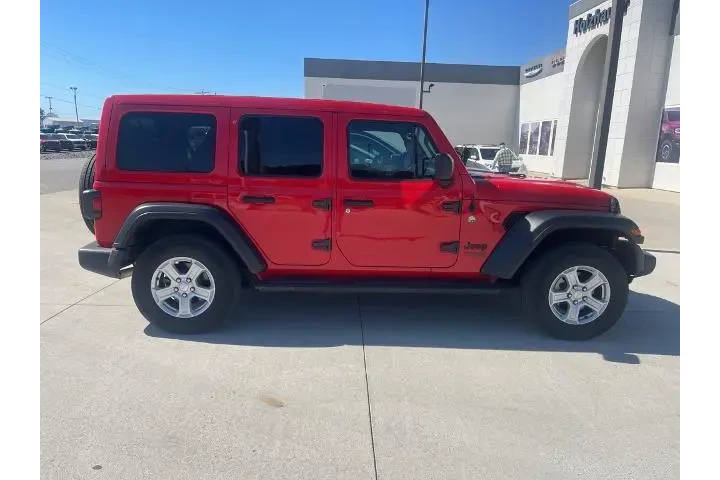 Jeep Wrangler Unlimited 2021 image 5