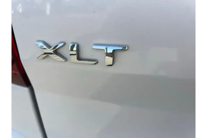 $15975 : Ford Explorer 2014 AWD XLT 4 image 6