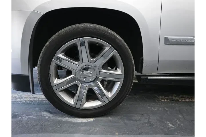 $32499 : Cadillac Escalade ESV 2018 4 image 10