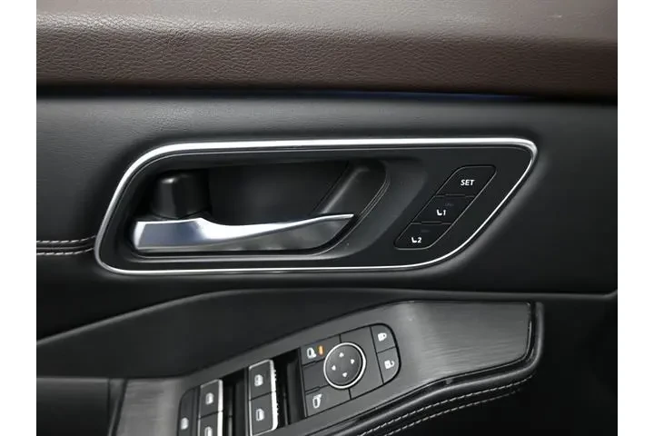 $26945 : Nissan Rogue 2023 Platinum 4 image 7