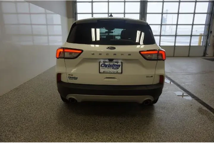 $19599 : Ford Escape 2020 AWD SE 4dr image 4