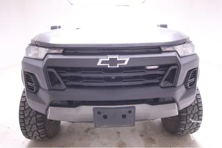 $37499 : Chevrolet Colorado 2023 4x4 image 7