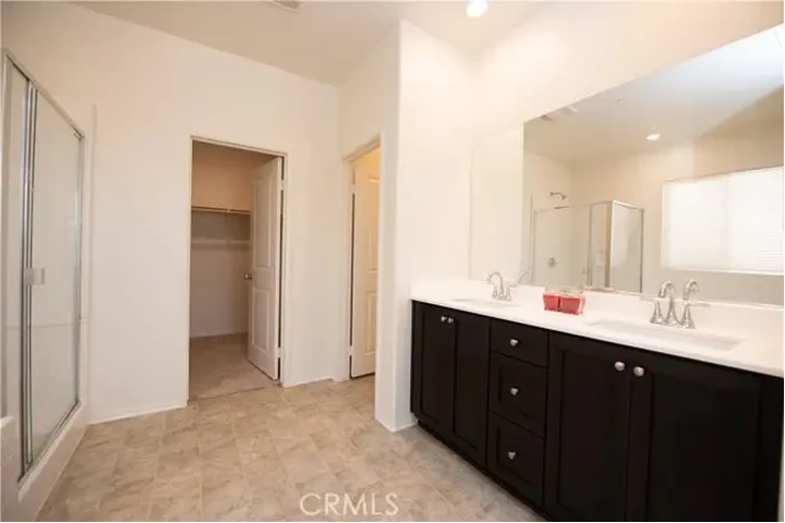 $3200 : Casa en alquiler en South Gate image 3
