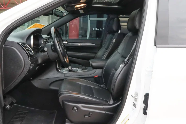 $28988 : 2021 Grand Cherokee 80th Anni image 7