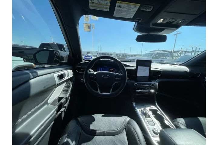 $30159 : Ford Explorer 2020 AWD ST 4d image 5