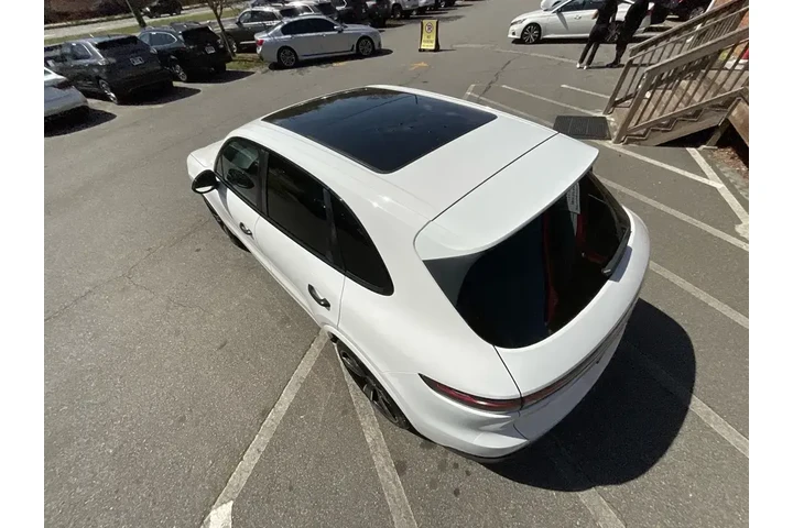 $23985 : Porsche Cayenne 2019 AWD 4dr image 10