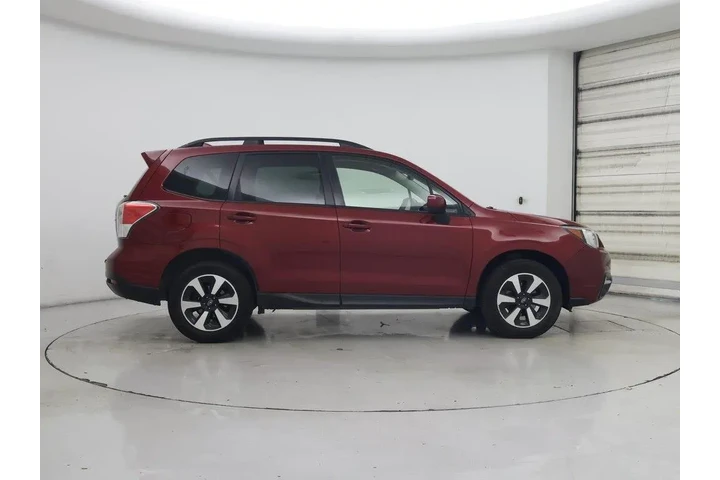 $15998 : Subaru Forester 2018 AWD 2.5 image 7