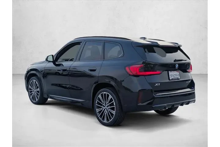 $33465 : BMW X1 2024 AWD xDrive28i 4d image 8