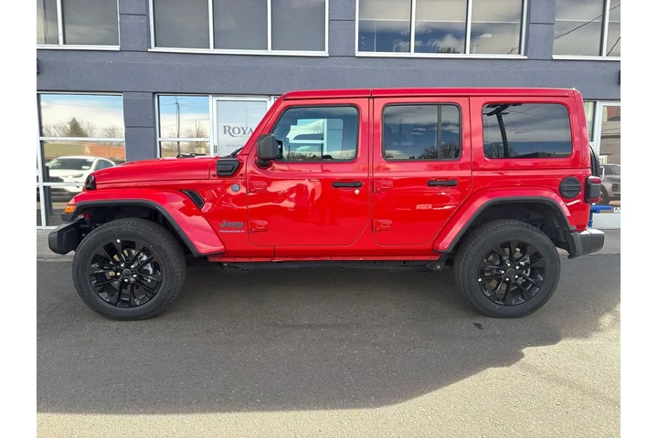 $38495 : 2025 Wrangler 4xe Sahara 4xe image 5