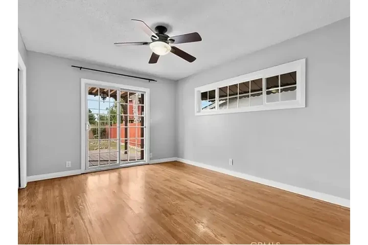 $2550 : ASTONISHING HOUSEHOLD FOR RENT image 1