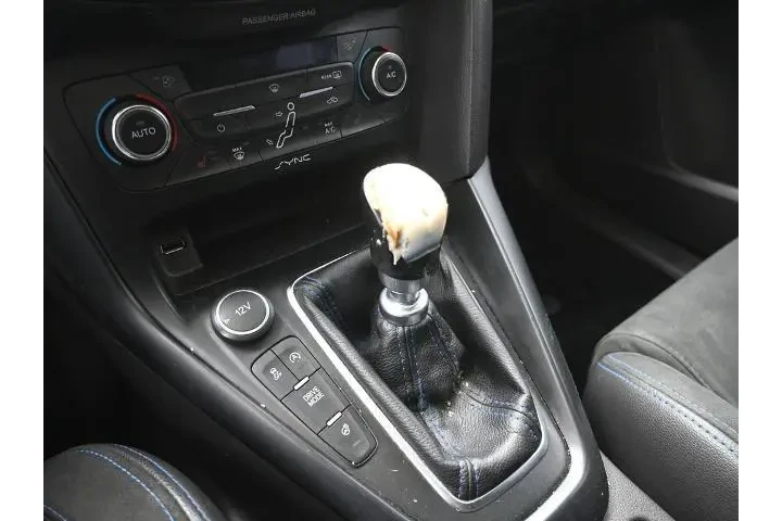 $16998 : Ford Focus 2016 AWD RS 4dr H image 4