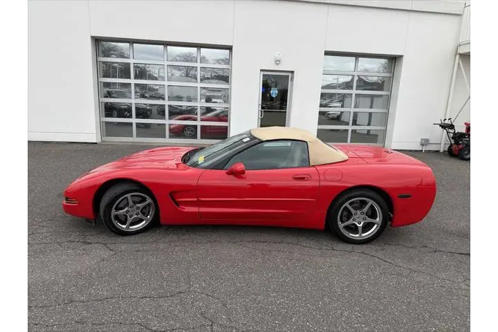 $23943 : Chevrolet Corvette 2004 2dr image 3