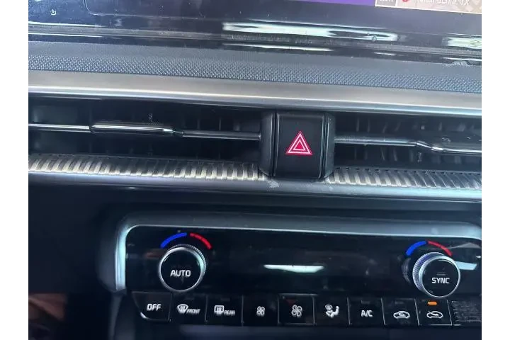 $24911 : Kia K5 2024 GT-Line 4dr Seda image 8