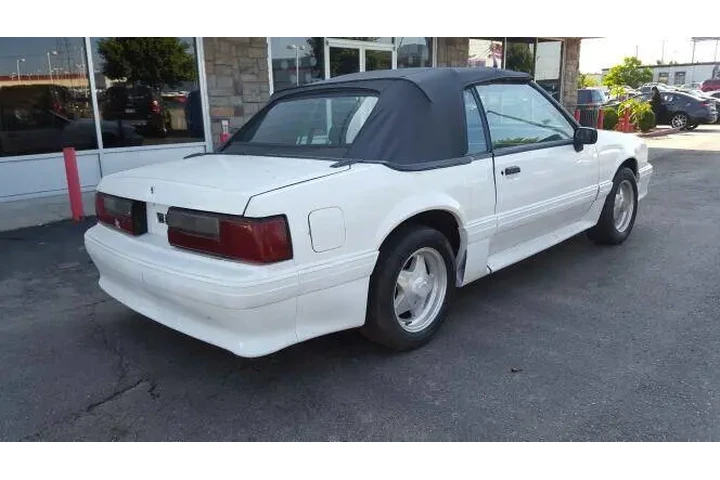 $7500 : 1990 Mustang GT image 7