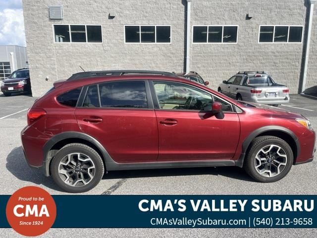 $14497 : PRE-OWNED 2017 SUBARU CROSSTR image 8