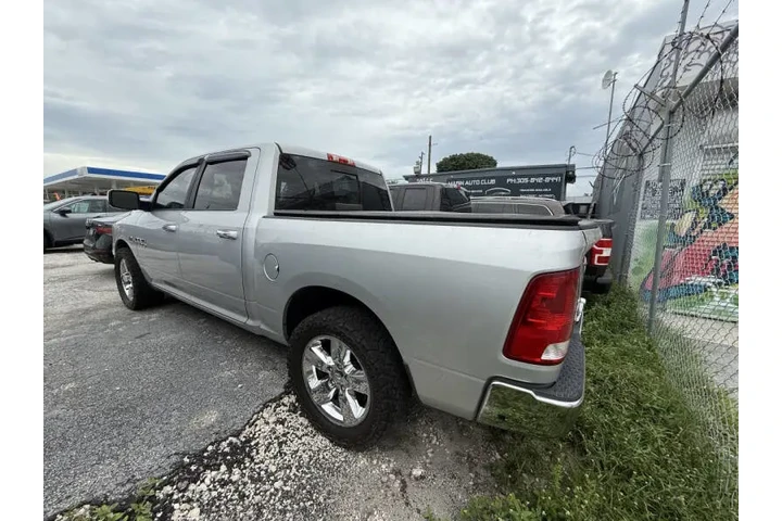 $10400 : 2016 RAM 1500 SLT image 4