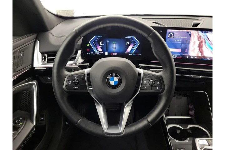 $33998 : BMW X2 2025 AWD xDrive28i 4d image 10