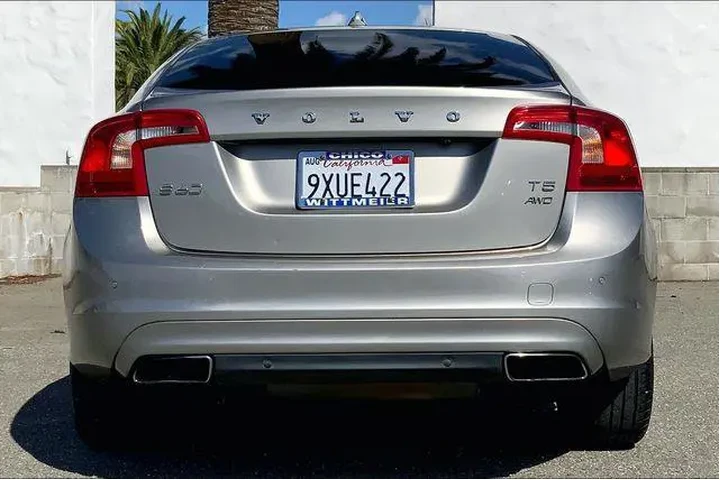 $9985 : Volvo S60 2015 AWD T5 Premie image 4