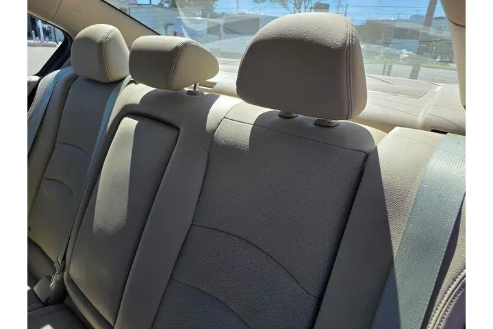 $11275 : Honda Accord Hybrid 2014 Tou image 10